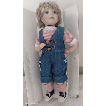 Porcelain Doll Preloved