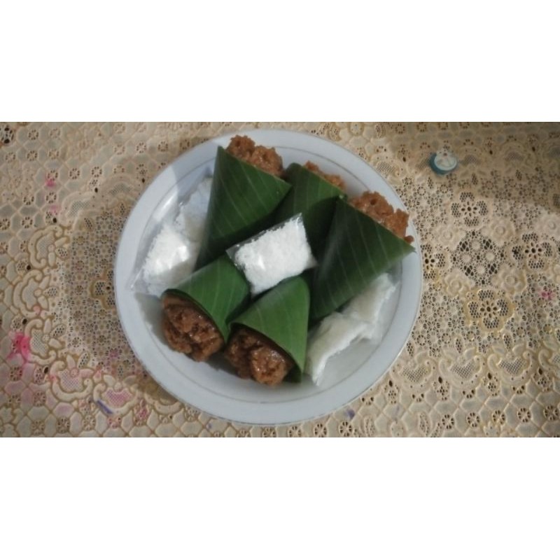 

Kue Mangkok Coklat