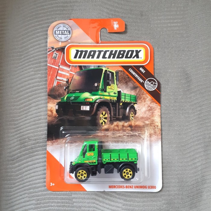 Matchbox Mercedes-Benz Unimog U300 Hijau Stabilo