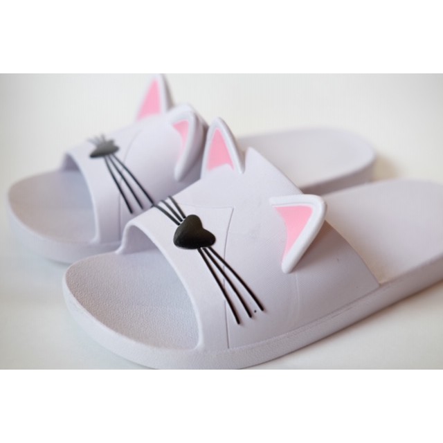 SLIPPERS SANDAL SLIP ON WANITA NEW 2020 CUTE LUNA CAT SLIPPERS