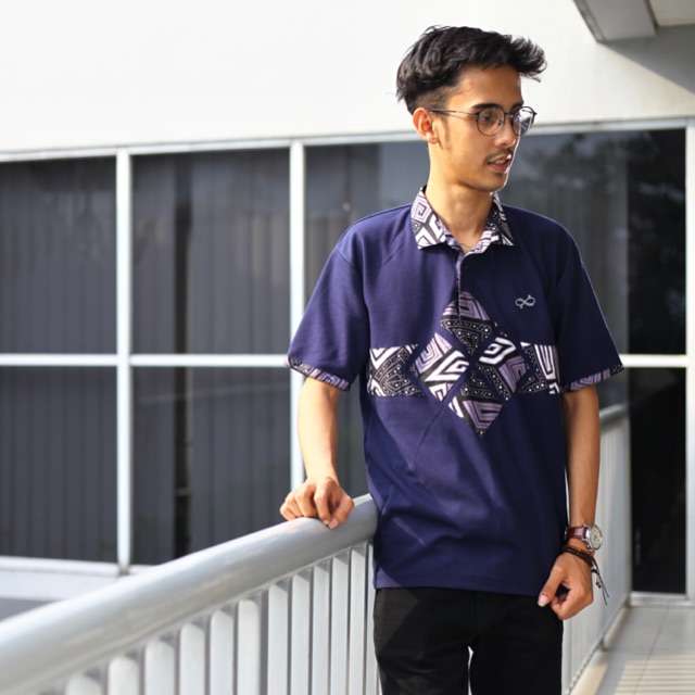 Loyal Kaos Polo Batik Navy Modern Pria M L XL XXL