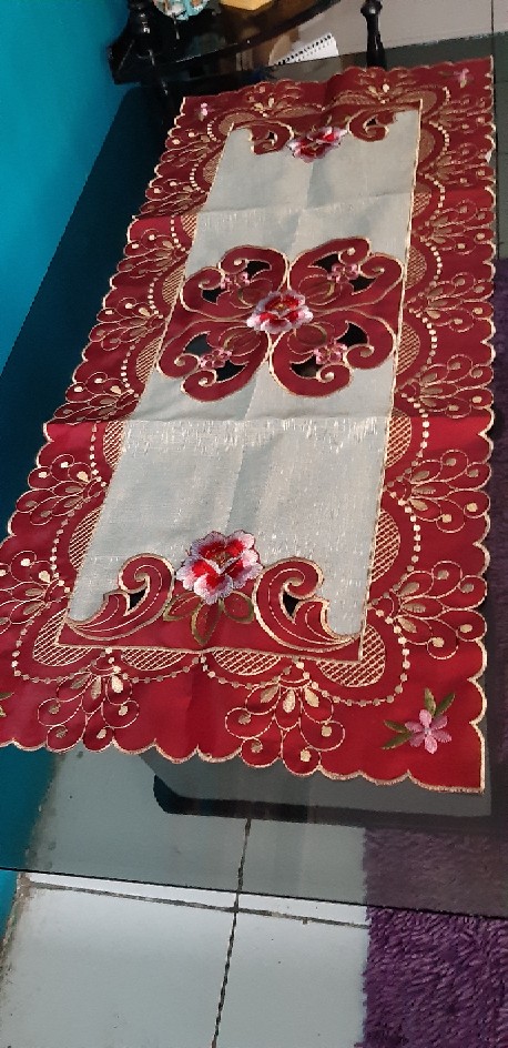 Taplak Meja Tamu Bordir Organdi Kaca Premium 40x90cm Lili Maroon