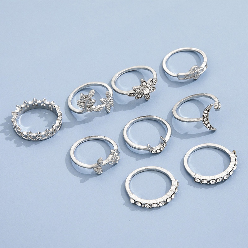 9 Pcs / Set Cincin Mahkota Berlian Model Bulan Bintang Daun Mawar Untuk Wanita