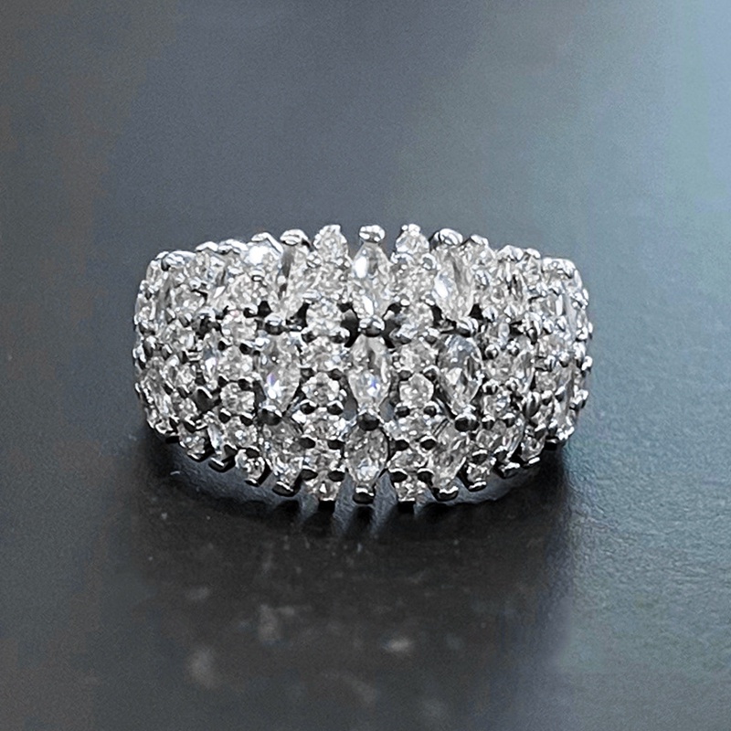 Cincin Wanita Warna Silver Hias Batu CZ Untuk Pesta Pernikahan