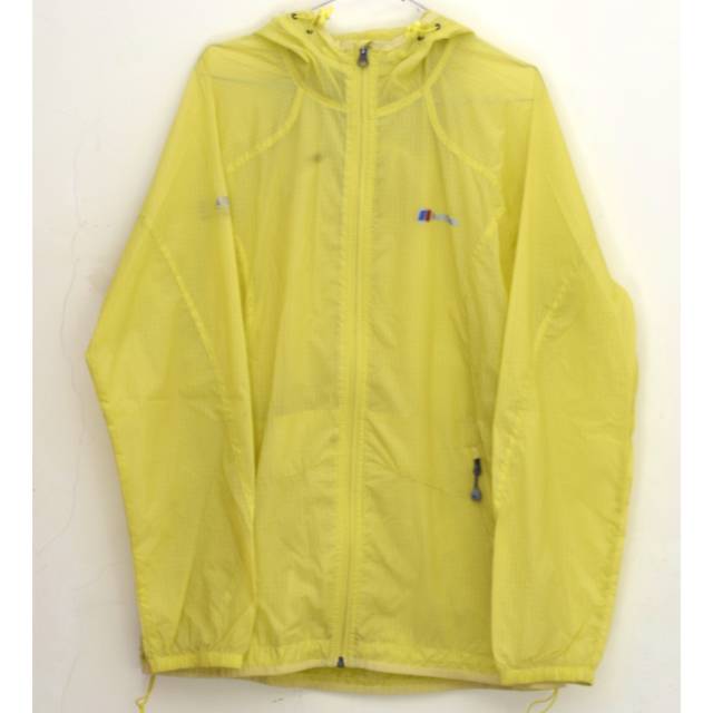 Berghaus Windbreaker Ultralight Jacket jaket gunung lari sepeda