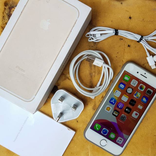 iPhone 7 32 gb Ibox Resmi Gold Murah mulus like new &hellip;