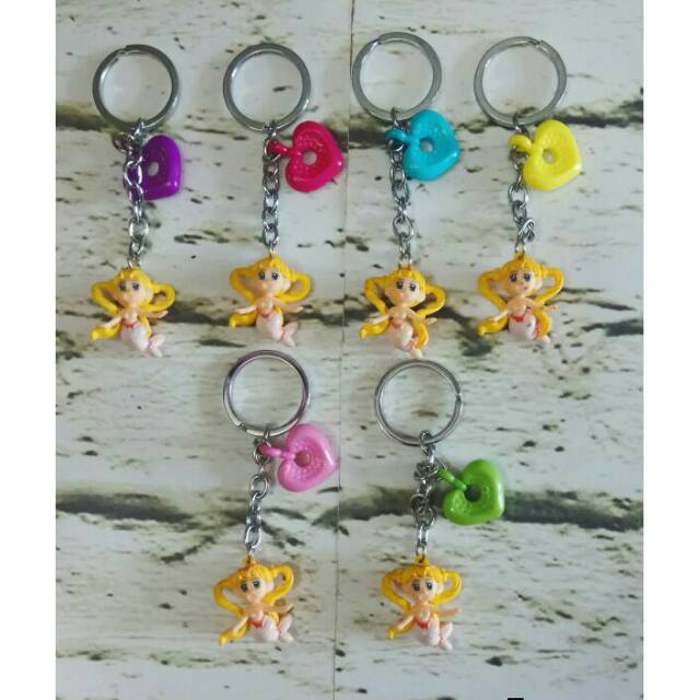 Mainan gantungan kunci sailormoon souvernir gantungan kunci tas