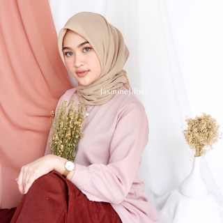 30 Warna  Segiempat Square Hijab Jilbab  Bella Polycotton 