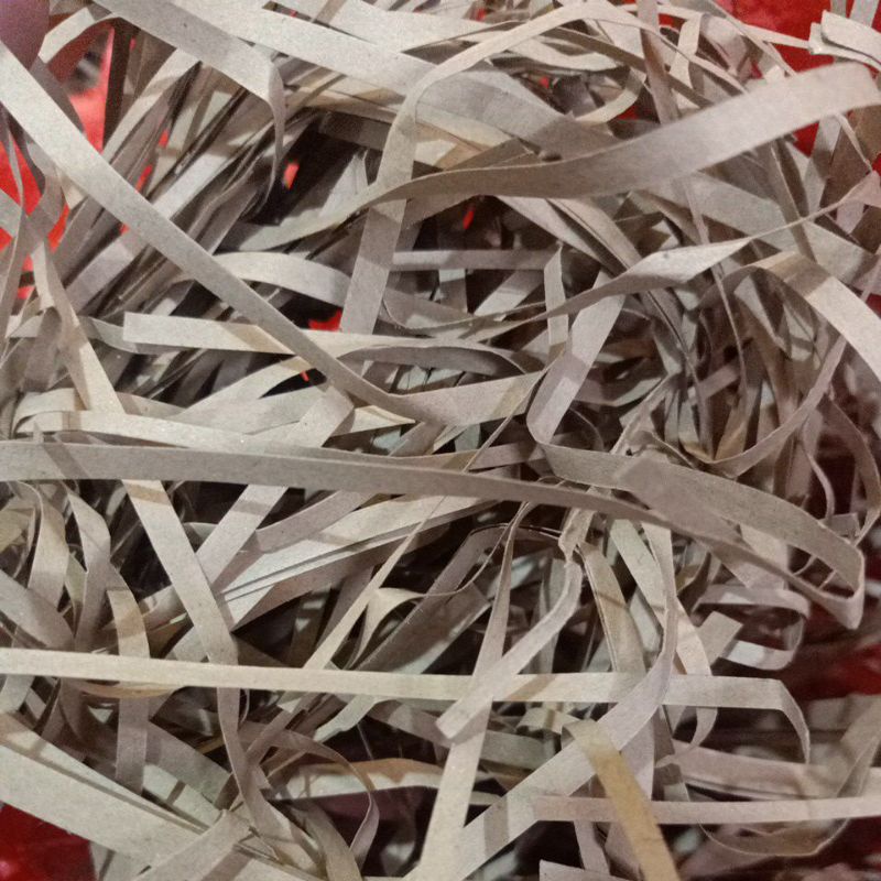 

Shredded Paper/Kertas Serut/Kertas Cacah untuk hampers 50gr