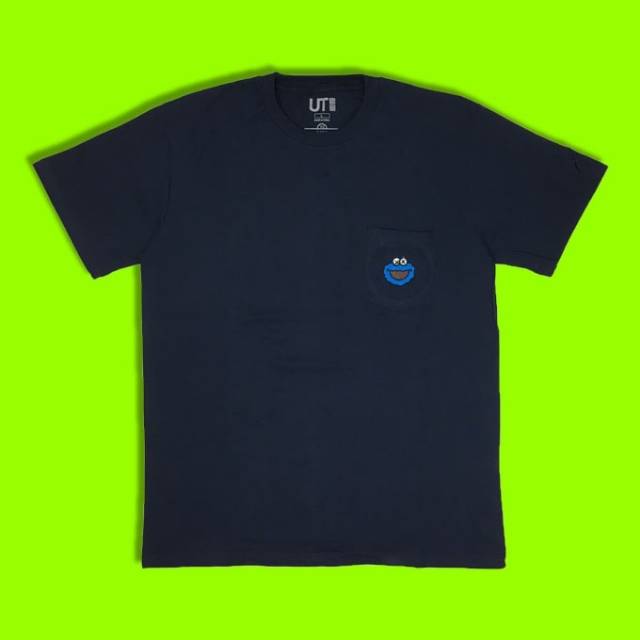 T-SHIRT UNIQLO X KAWS X SESAME STREET NAVY BLUE PERFECT HIGH 1:1 MIRROR QUALITY