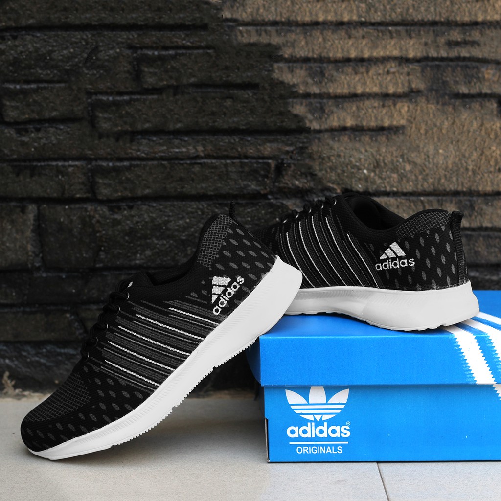 HOT PROMO!!Sepatu Pria Sneakers Adidas Running Sepatu Olahraga Lari bersepeda jalan santai main