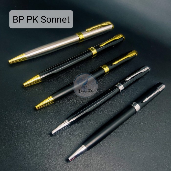

Eklusif Pen Metal Model Parker Sonnet, Pulpen Promosi Bisa Custom Grafir Logo Trendi