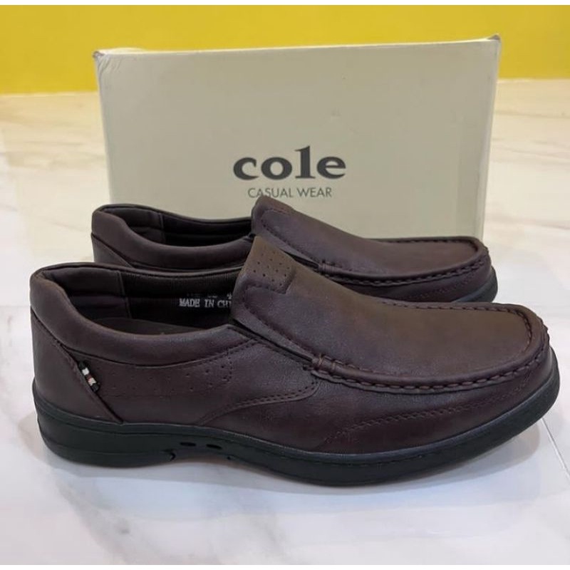 cole man sepatu kerja pria