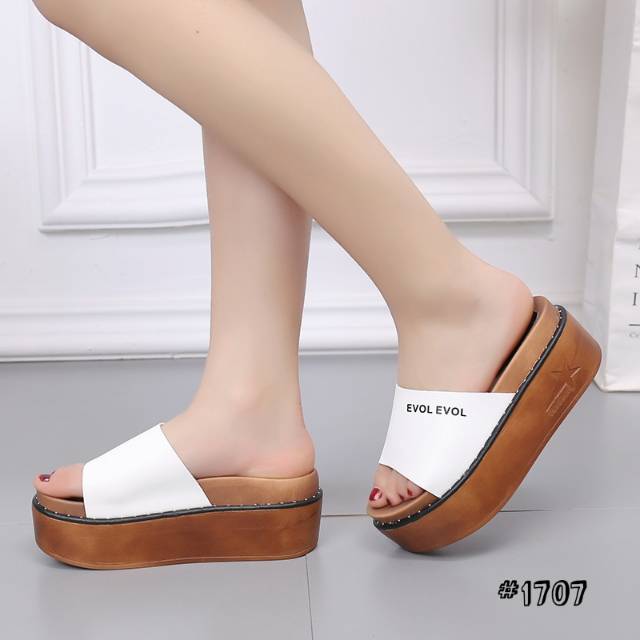 WEDGES FASHION IMPORT// Slip on wedges korea #1707