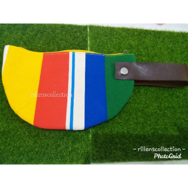 Tas / pouch kosmetik maybelline