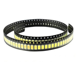 Chip SMD per 100pcs LED 5730 / 5630 Cold White Warna Putih