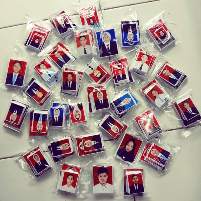 cetak pas foto lamaran kerja 2x3 3x4 4x6 paket foto A B C D