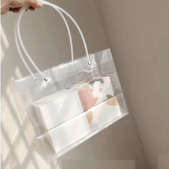 

Souvenir Plastic Bag Tas Tenteng Plastik Jumbo Size 35X11X28Cm 819-370 041