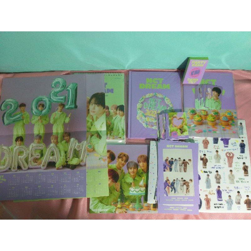 SEASON GREETING 2021 NCT 127 & NCT DREAM