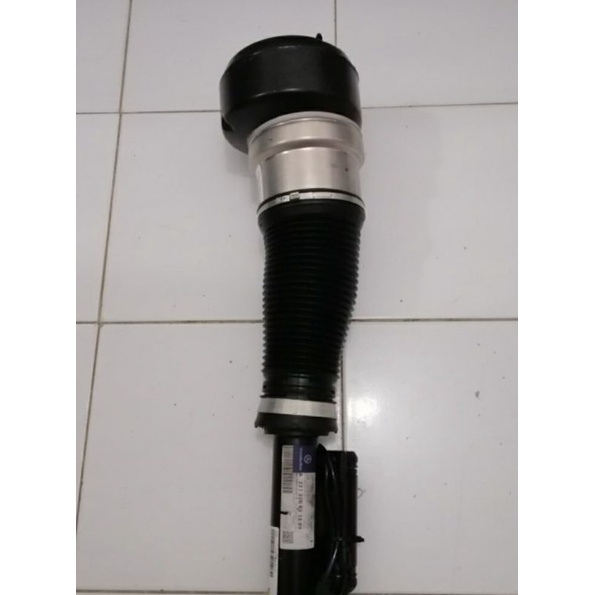 Air Suspension Shock Depan Mercedes Benz S Class W221 A221 ORIGINAL