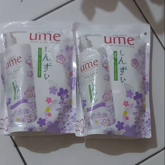 Shinzui Ume Keiko Body Cleanser [450 mL]