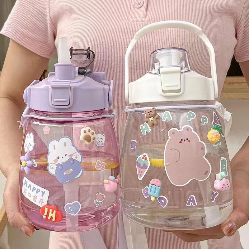 Botol Minum / Tempat Minum GENDUTTali Karakter BPA FREE 1300ml  FREE STICKER