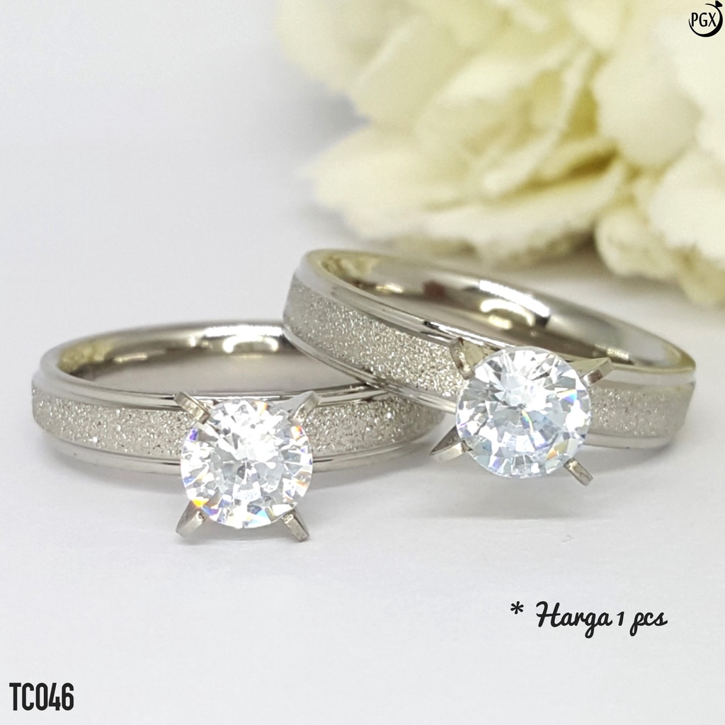 PGX Cincin Titanium Couple Emas Tunangan Aksesoris Fashion Perhiasan Anti Karat - TC046