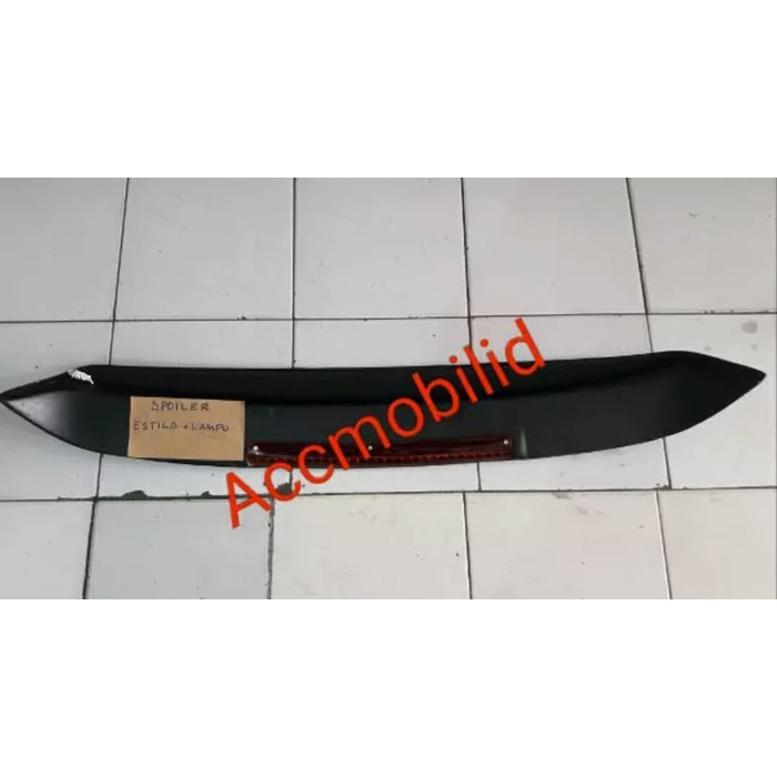 Spoiler karimun estilo dengan lampu