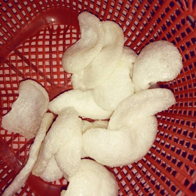 

Krupuk bawang/Udang Mentah