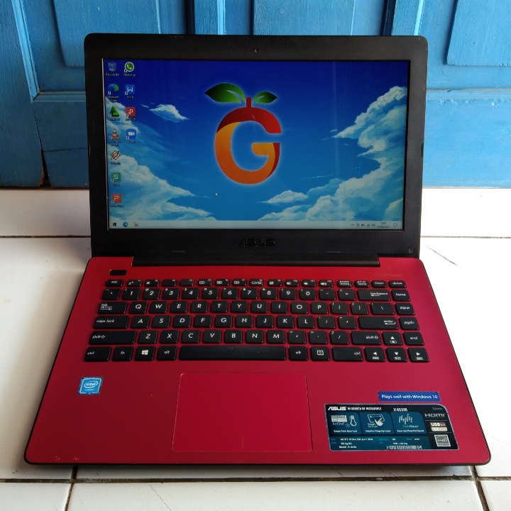 Asus X453MA Warna Merah Slim Tipis 14 inch  RAM 4GB SSD 120GB Windows 10 Laptop second