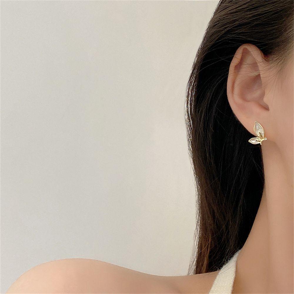 Lily Anting Kupu-Kupu Wanita Tetes Minyak Kepribadian Serbaguna Earring