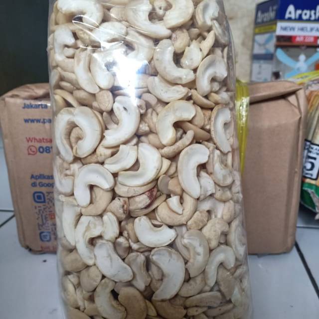 

KACANG MEDE MENTAH PATAHAN