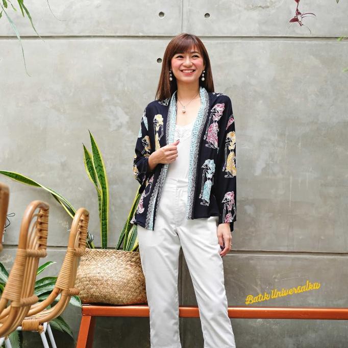 Baju Batik Wanita. Outer Cardigan Blazer Batik Kerja - Wayang rnb - Putih