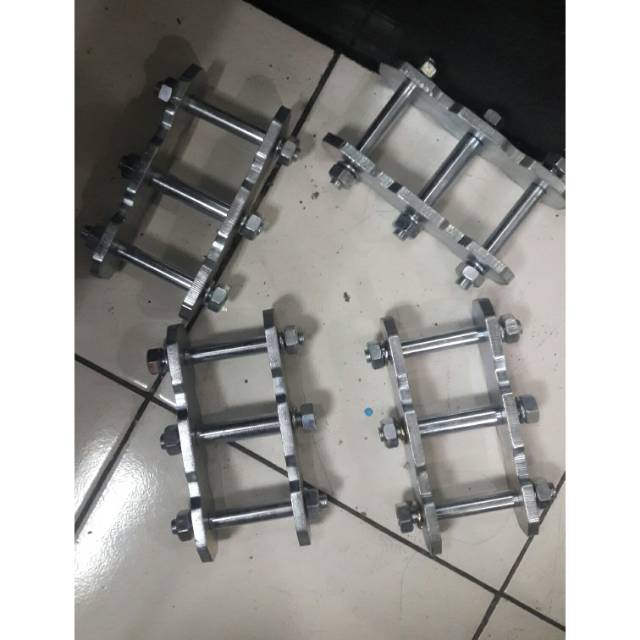 Anting anting buat suzuki katana jimny