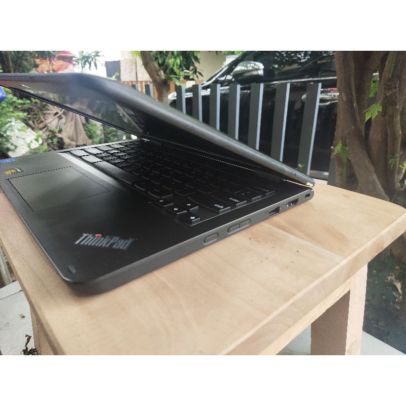 Leptop Lenovo Thinkpad 11e 4gb/128gb Ssd Free Mous