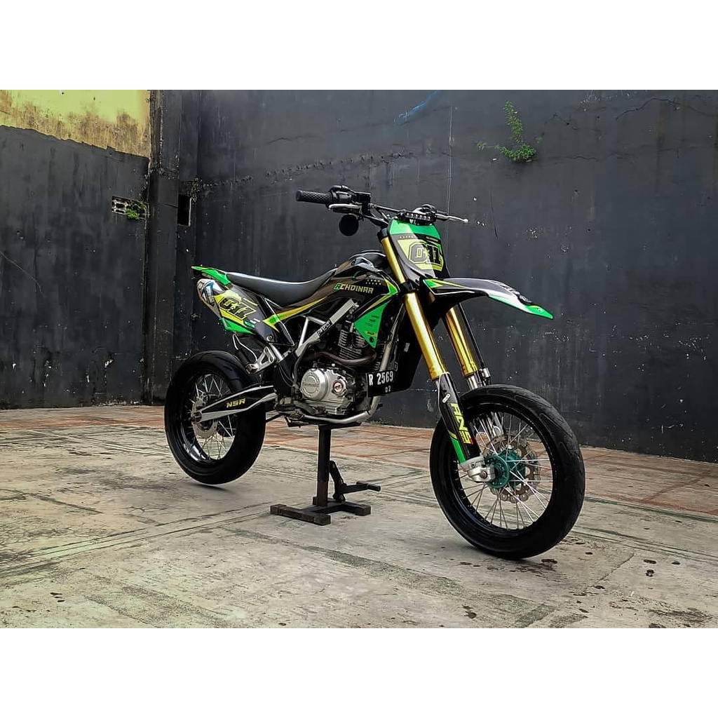 Harga Klx 150bf Supermoto Terbaru November 2021 BigGo Indonesia Harga Klx 150bf Supermoto Terbaru November 2021 BigGo Indonesia