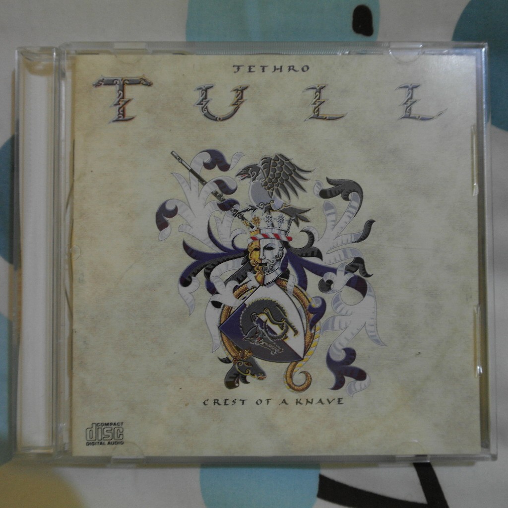CD JETHRO TULL - CREST OF A KNAVE