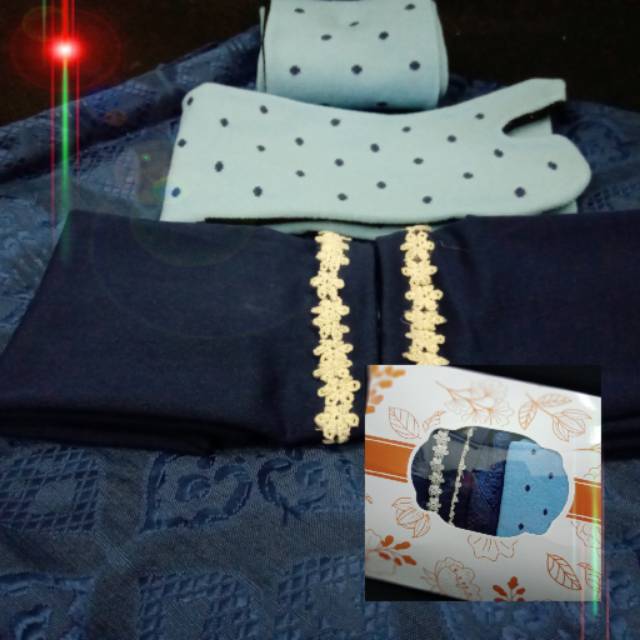 Paket 3 in 1 Muslimah (Hijab, Kaos Kaki Motif, Handsock)