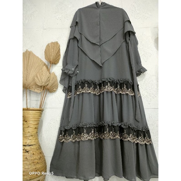 Gamis Syari Ceruty Renda Besar
