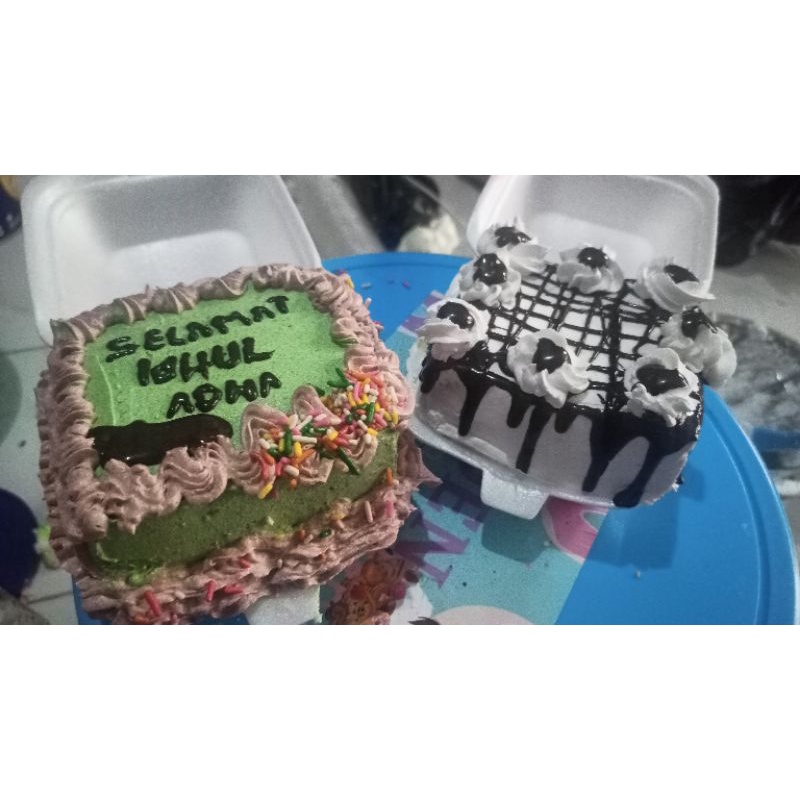 

minicake 10cm bisa mengreasikan desain keinginan sendri