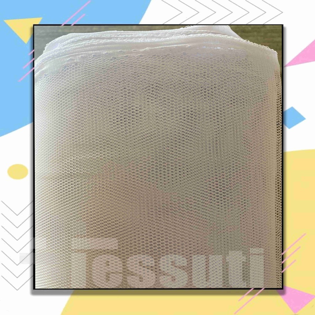 KAIN TILE KERAS / KAKU warna putih  / HARD TULLE
