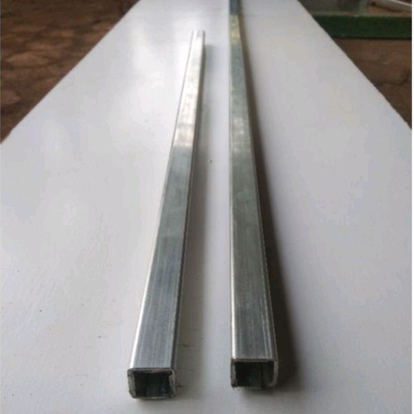 Besi galvanis holo 1,5 x 1,5 untuk bentangan gantungan baju 100cm
