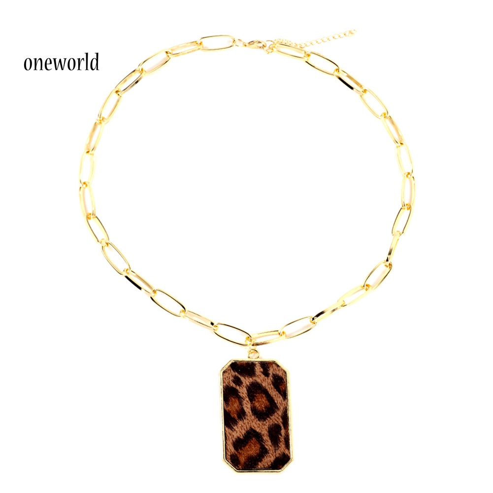 Kalung Rantai Panjang Liontin Persegi Motif Print Leopard Untuk Wanita