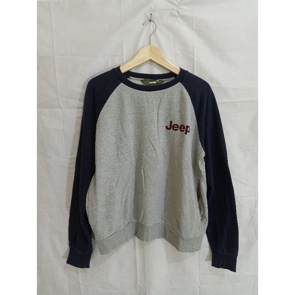 Crew Neck / CN Sweater jeep cowok second