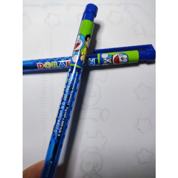 

Bolpoin Pulpen Ceklek Doraemon Nobita Ori ada Tulisan Lisensi