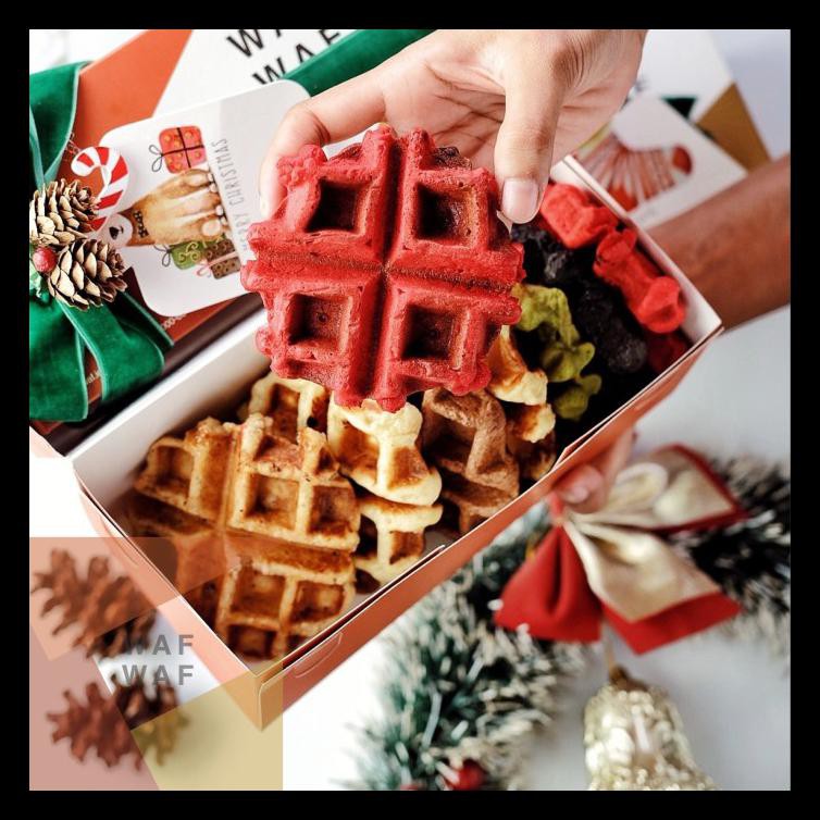 

WAFWAF CHRISTMAS HAMPERS NATAL BOX OF 8 MIXED LIEGE WAFFLES KUALITAS TERBAIK