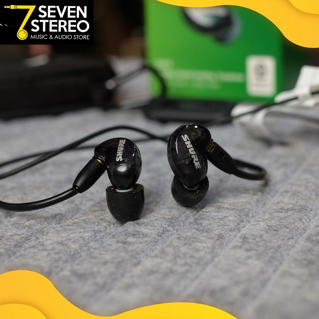 Shure SE215 Wireless In Ear Monitor