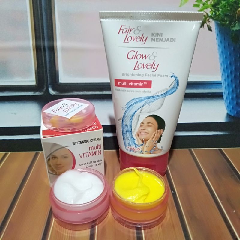 3In1 Cream Fair Lovely siang &amp; Malam + Facial Foam