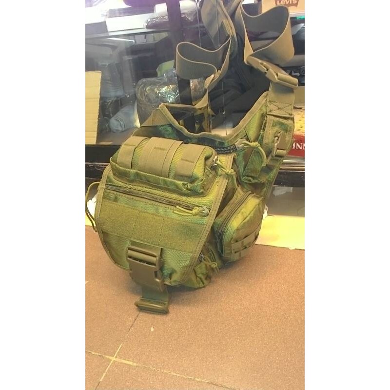 TAS SELEMPANG HIJAU POLOS ( TAS PRIA,TAS ARMY)