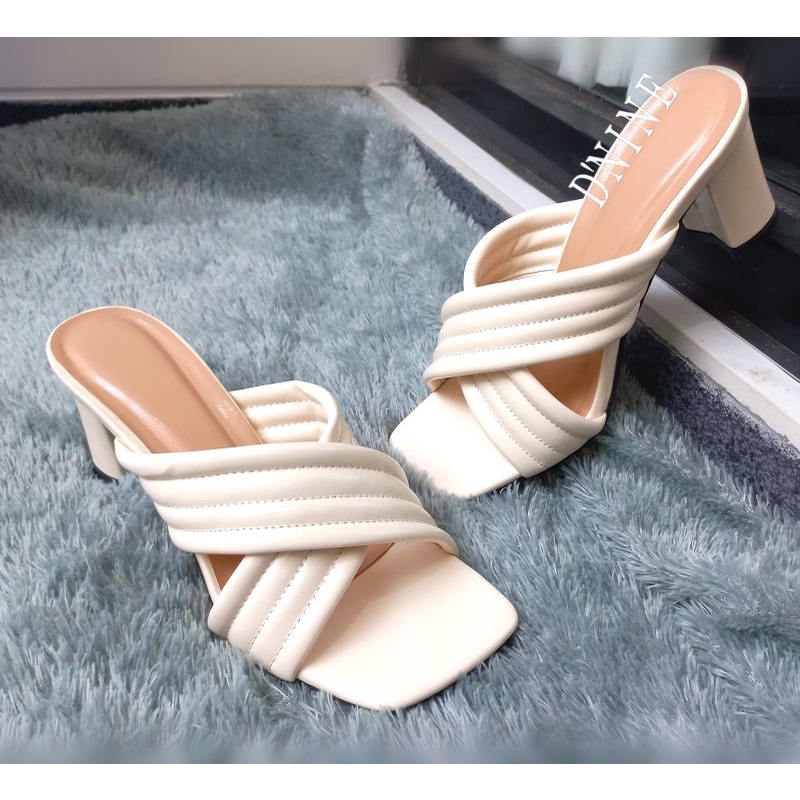 Sandal Wanita Sandal heels Karmila 7 cm YY 05